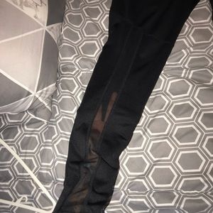 Small Zella black leggings. Back has mesh